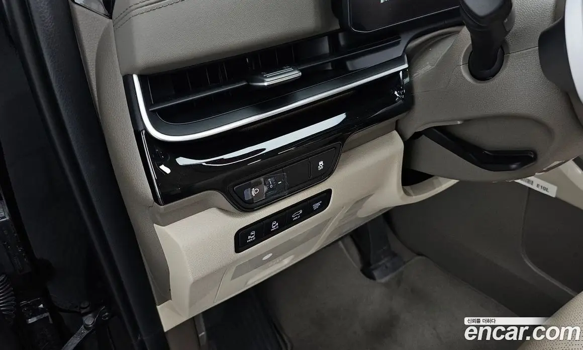 Kia Carnival 2024 1.6 автомат (гидро), фото 28 Kia Carnival 2024 1.6 автомат (гидро), фото 28