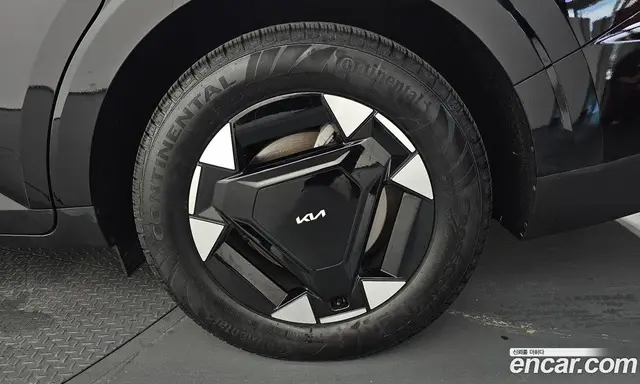 Kia Carnival 2024 1.6 автомат (гидро), миниатюра 6 Kia Carnival 2024 1.6 автомат (гидро), миниатюра 6