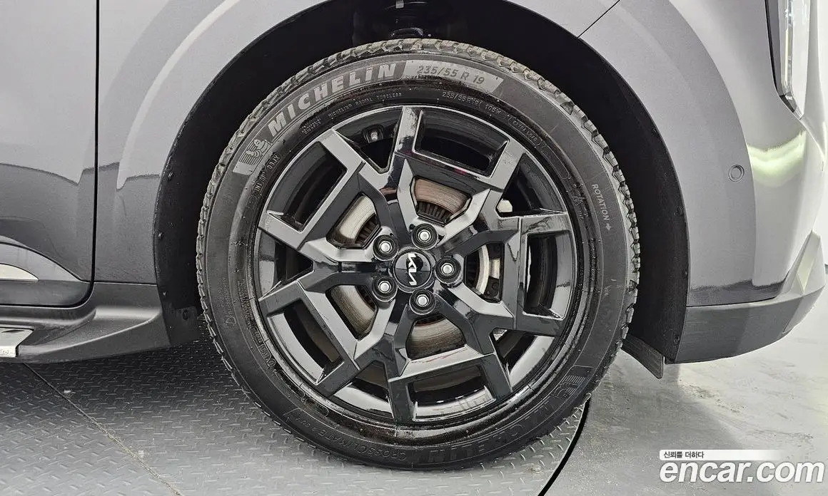 Kia Carnival 2024 3.5 автомат (гидро), фото 7 Kia Carnival 2024 3.5 автомат (гидро), фото 7