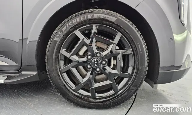 Kia Carnival 2024 3.5 автомат (гидро), миниатюра 7 Kia Carnival 2024 3.5 автомат (гидро), миниатюра 7