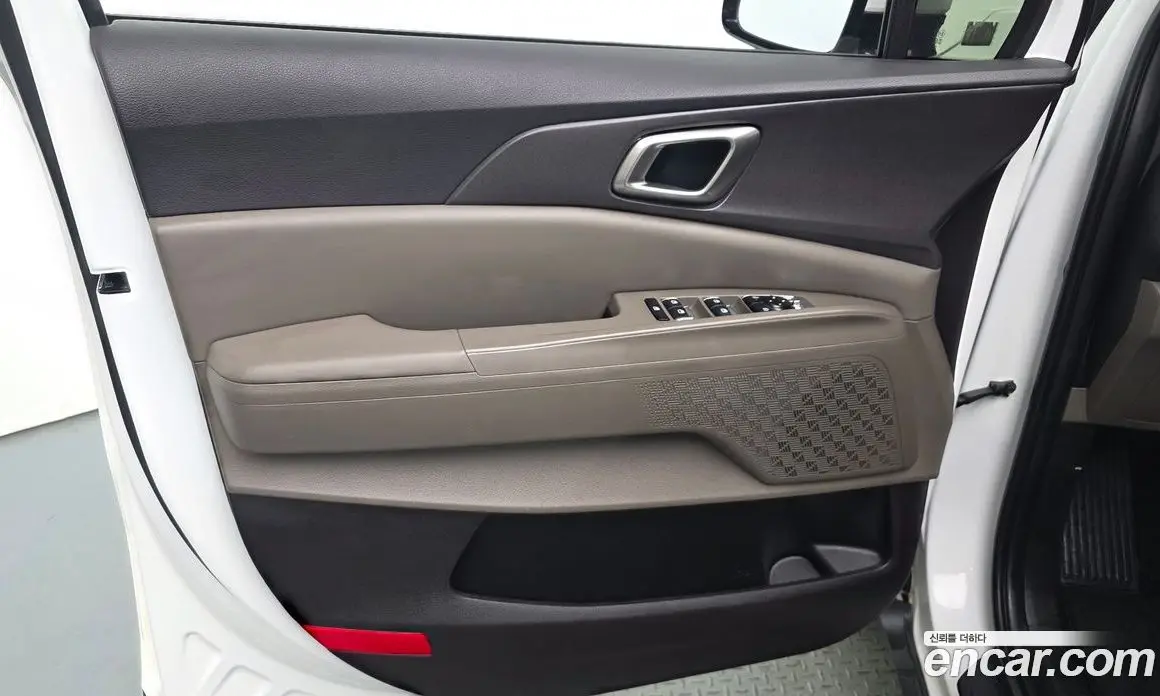 Kia Carnival 2024 2.2 автомат (гидро), фото 14 Kia Carnival 2024 2.2 автомат (гидро), фото 14