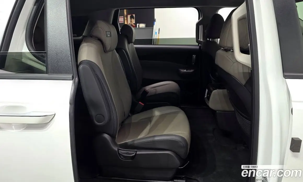 Kia Carnival 2024 2.2 автомат (гидро), фото 17 Kia Carnival 2024 2.2 автомат (гидро), фото 17