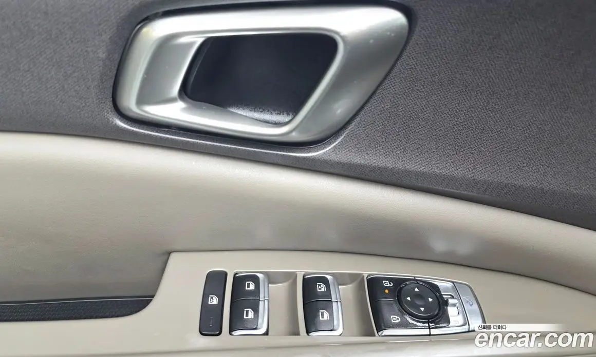 Kia Carnival 2024 2.2 автомат (гидро), фото 30 Kia Carnival 2024 2.2 автомат (гидро), фото 30