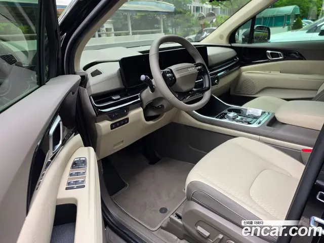 Kia Carnival 2026 1.6 автомат (гидро), миниатюра 11 Kia Carnival 2026 1.6 автомат (гидро), миниатюра 11