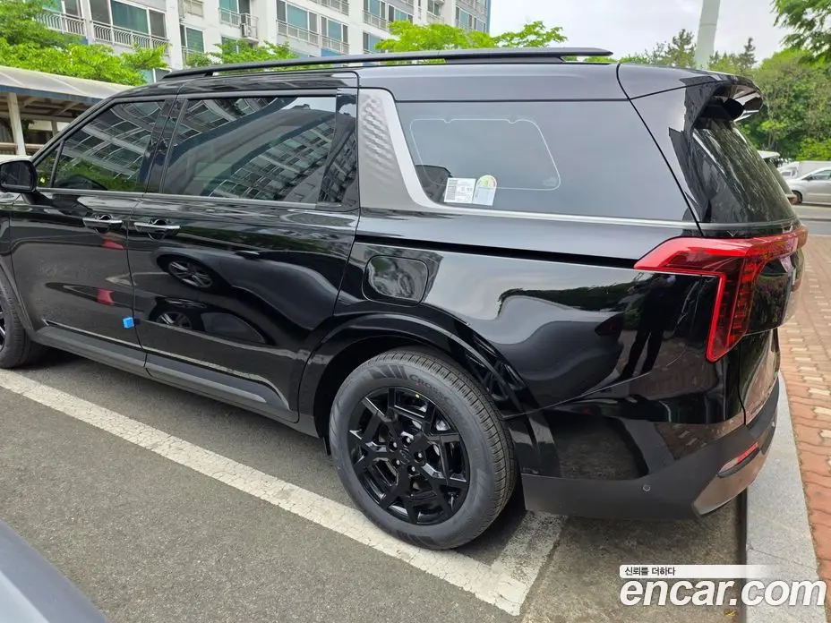 Kia Carnival 2026 1.6 автомат (гидро), фото 4 Kia Carnival 2026 1.6 автомат (гидро), фото 4