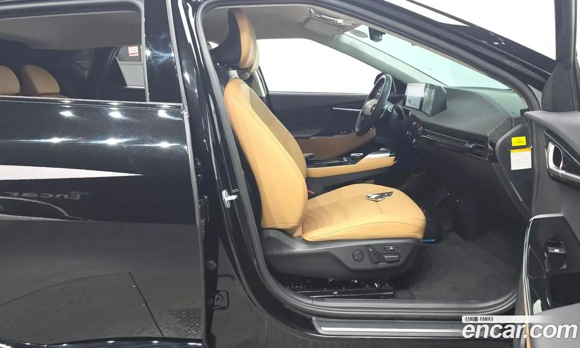 Kia EV6 2022 0.1 автомат (гидро), фото 16 Kia EV6 2022 0.1 автомат (гидро), фото 16