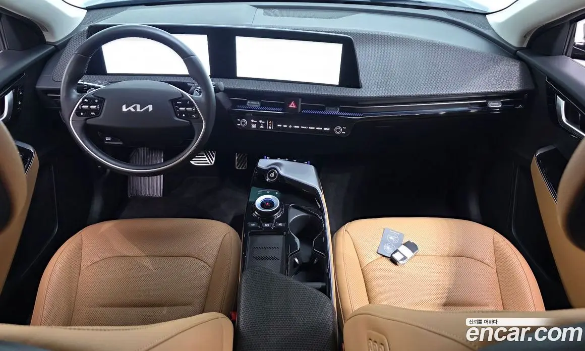 Kia EV6 2022 0.1 автомат (гидро), фото 10 Kia EV6 2022 0.1 автомат (гидро), фото 10
