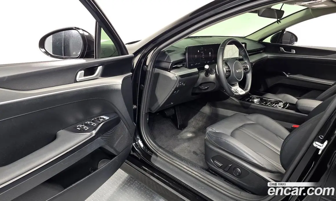 Kia K5 (Optima) 2024 1.6 автомат (гидро), фото 13 Kia K5 (Optima) 2024 1.6 автомат (гидро), фото 13