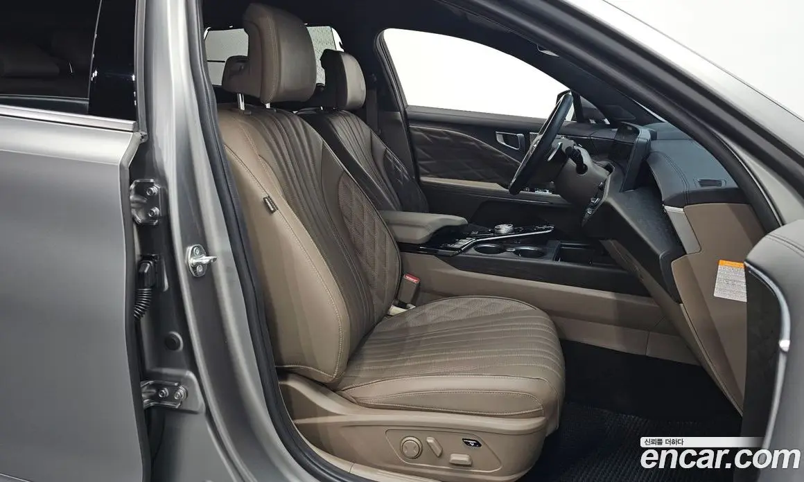 Kia K8 2023 1.6 автомат (гидро), фото 17 Kia K8 2023 1.6 автомат (гидро), фото 17
