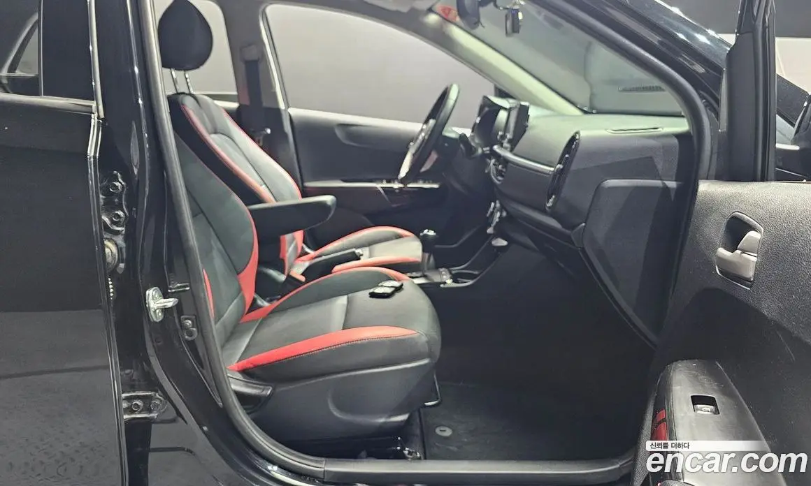 Kia Morning 2018 1.0 автомат (гидро), фото 16 Kia Morning 2018 1.0 автомат (гидро), фото 16