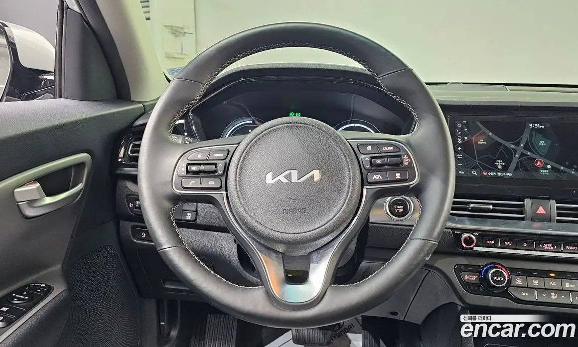 Kia Niro 2022 0.2 автомат (гидро), фото 19