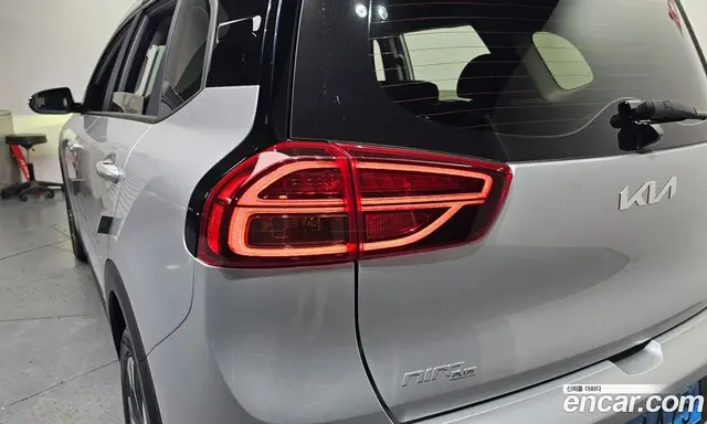 Kia Niro 2022 0.2 автомат (гидро), миниатюра 9