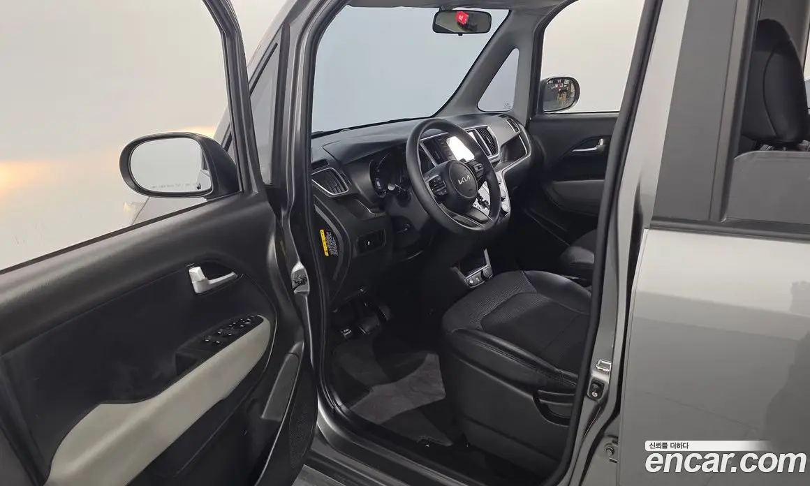 Kia Ray 2021 1.0 автомат (гидро), фото 13
