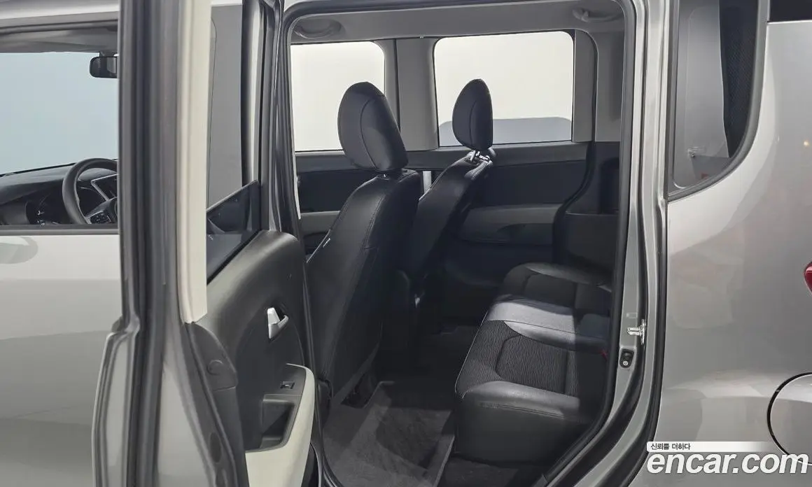 Kia Ray 2021 1.0 автомат (гидро), фото 17