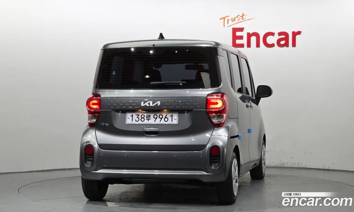 Kia Ray 2021 1.0 автомат (гидро), фото 4