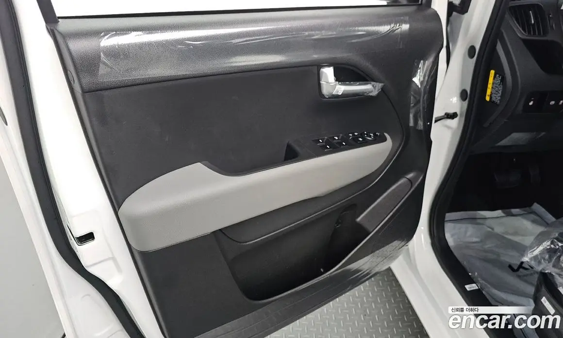 Kia Ray 2026 1.0 автомат (гидро), фото 14 Kia Ray 2026 1.0 автомат (гидро), фото 14