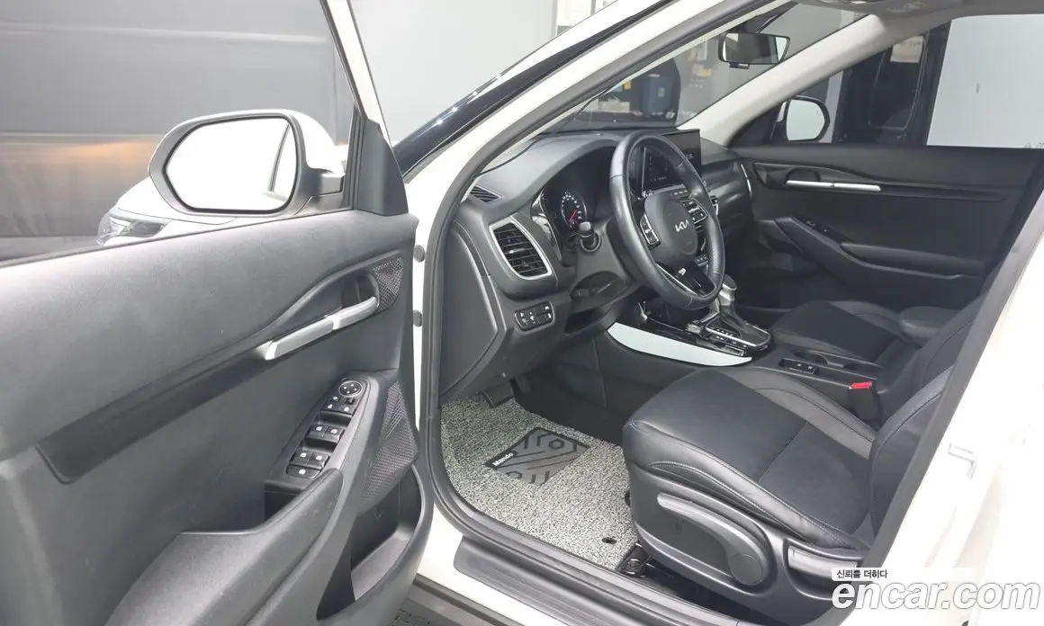 Kia Seltos 2022 1.6 автомат (гидро), фото 13 Kia Seltos 2022 1.6 автомат (гидро), фото 13