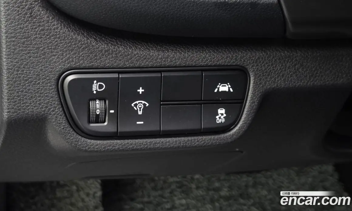 Kia Seltos 2022 1.6 автомат (гидро), фото 25 Kia Seltos 2022 1.6 автомат (гидро), фото 25