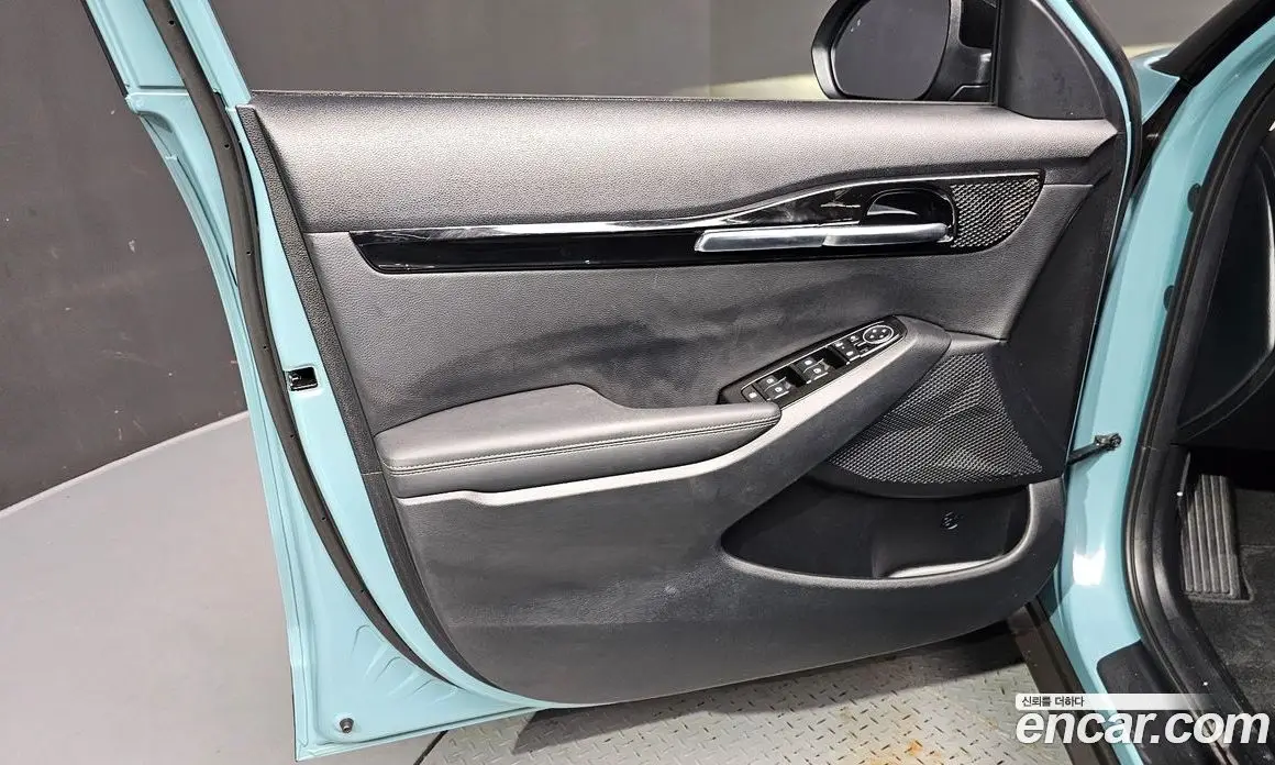 Kia Seltos 2024 1.6 автомат (гидро), фото 14 Kia Seltos 2024 1.6 автомат (гидро), фото 14