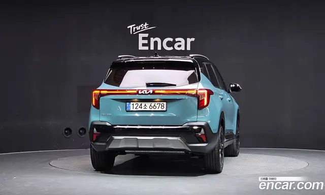 Kia Seltos 2024 1.6 автомат (гидро), миниатюра 4 Kia Seltos 2024 1.6 автомат (гидро), миниатюра 4