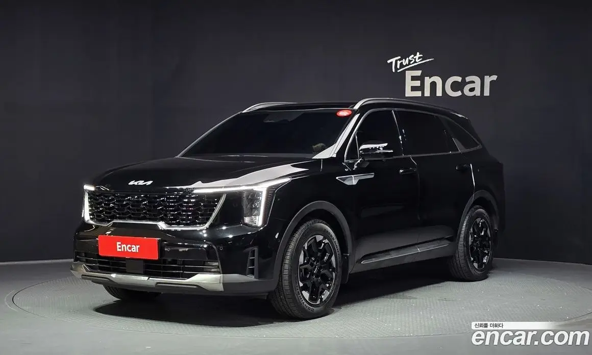 Kia Sorento 2024 2.5 автомат (гидро), фото 1 Kia Sorento 2024 2.5 автомат (гидро), фото 1