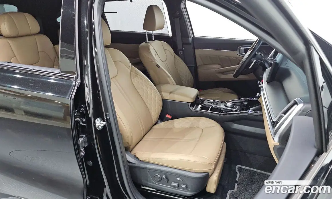 Kia Sorento 2024 1.6 автомат (гидро), фото 18 Kia Sorento 2024 1.6 автомат (гидро), фото 18