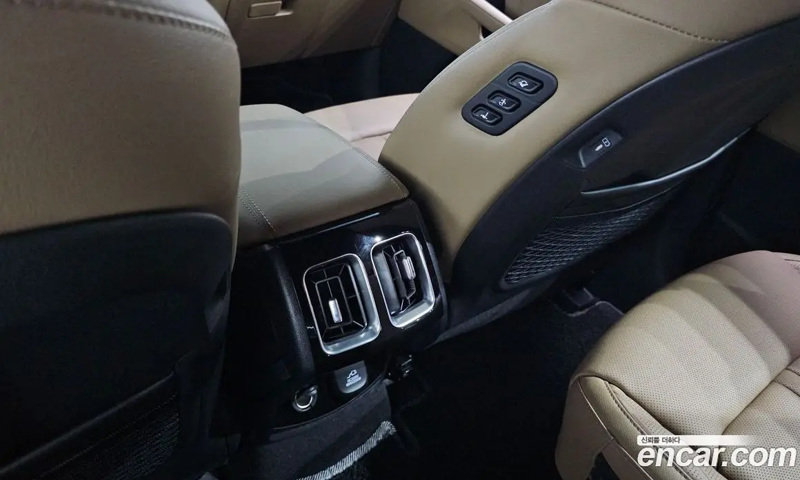 Kia Sorento 2024 1.6 автомат (гидро), фото 31 Kia Sorento 2024 1.6 автомат (гидро), фото 31