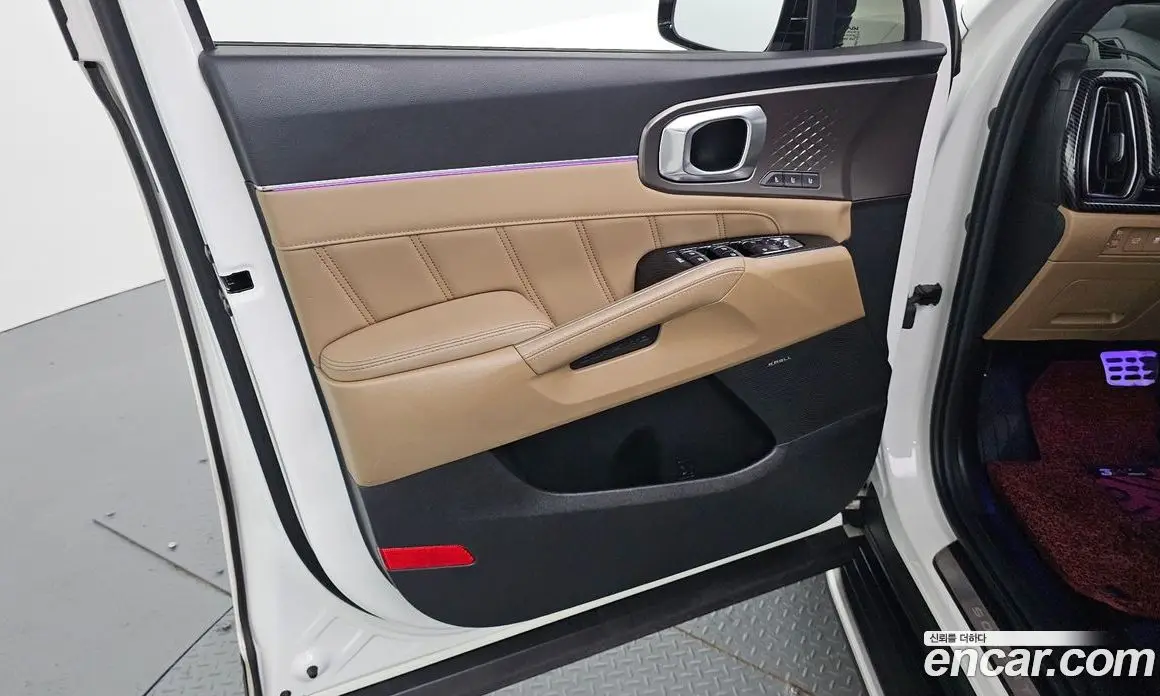 Kia Sorento 2024 1.6 автомат (гидро), фото 13 Kia Sorento 2024 1.6 автомат (гидро), фото 13