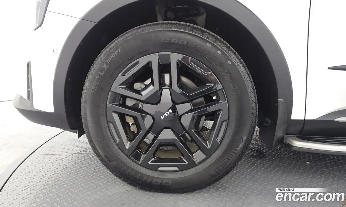 Kia Sorento 2024 1.6 автомат (гидро), фото 4 Kia Sorento 2024 1.6 автомат (гидро), фото 4