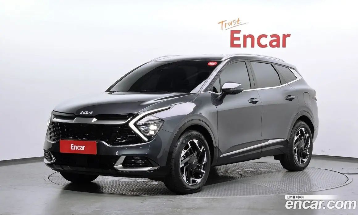 Kia Sportage 2023 2.0 автомат (гидро), фото 1 Kia Sportage 2023 2.0 автомат (гидро), фото 1