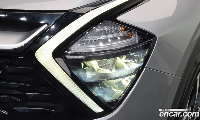 Kia Sportage 2023 2.0 автомат (гидро), миниатюра 8 Kia Sportage 2023 2.0 автомат (гидро), миниатюра 8