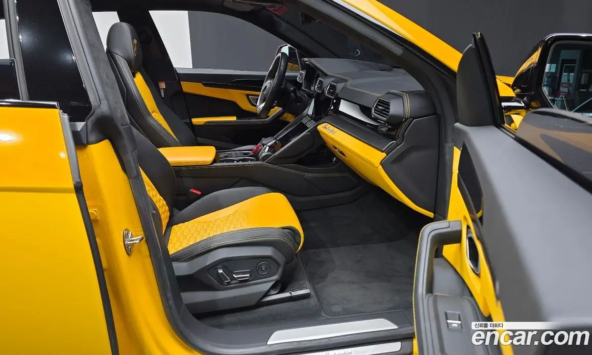 Lamborghini Urus 2021 4.0 автомат (гидро), фото 16 Lamborghini Urus 2021 4.0 автомат (гидро), фото 16