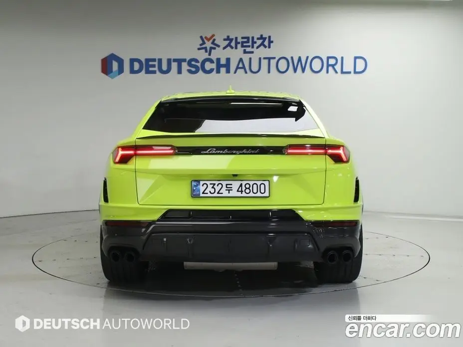 Lamborghini Urus 2024 4.0 автомат (гидро), фото 4 Lamborghini Urus 2024 4.0 автомат (гидро), фото 4
