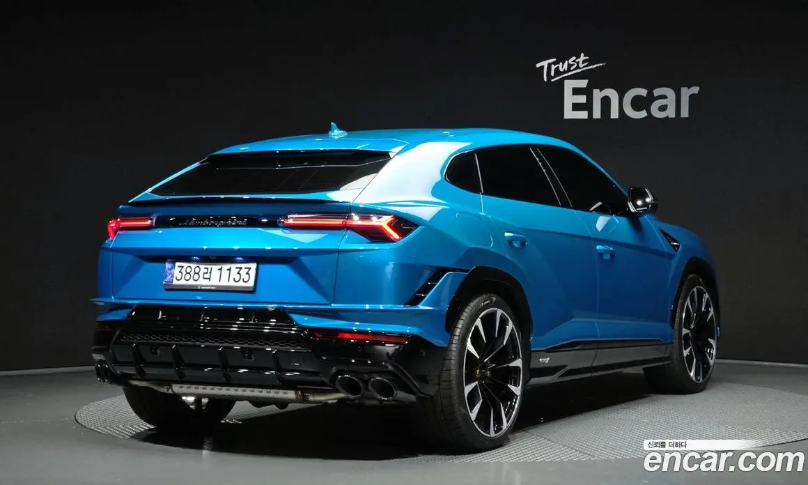 Lamborghini Urus 2024 4.0 автомат (гидро), фото 2 Lamborghini Urus 2024 4.0 автомат (гидро), фото 2