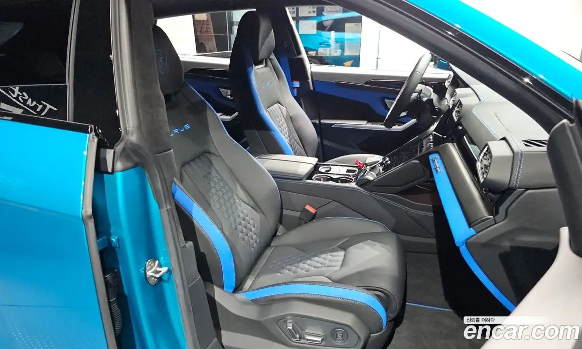 Lamborghini Urus 2024 4.0 автомат (гидро), фото 12 Lamborghini Urus 2024 4.0 автомат (гидро), фото 12