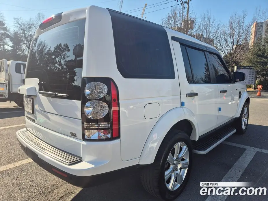 Land Rover Discovery 2014 3.0 автомат (гидро), фото 6 Land Rover Discovery 2014 3.0 автомат (гидро), фото 6