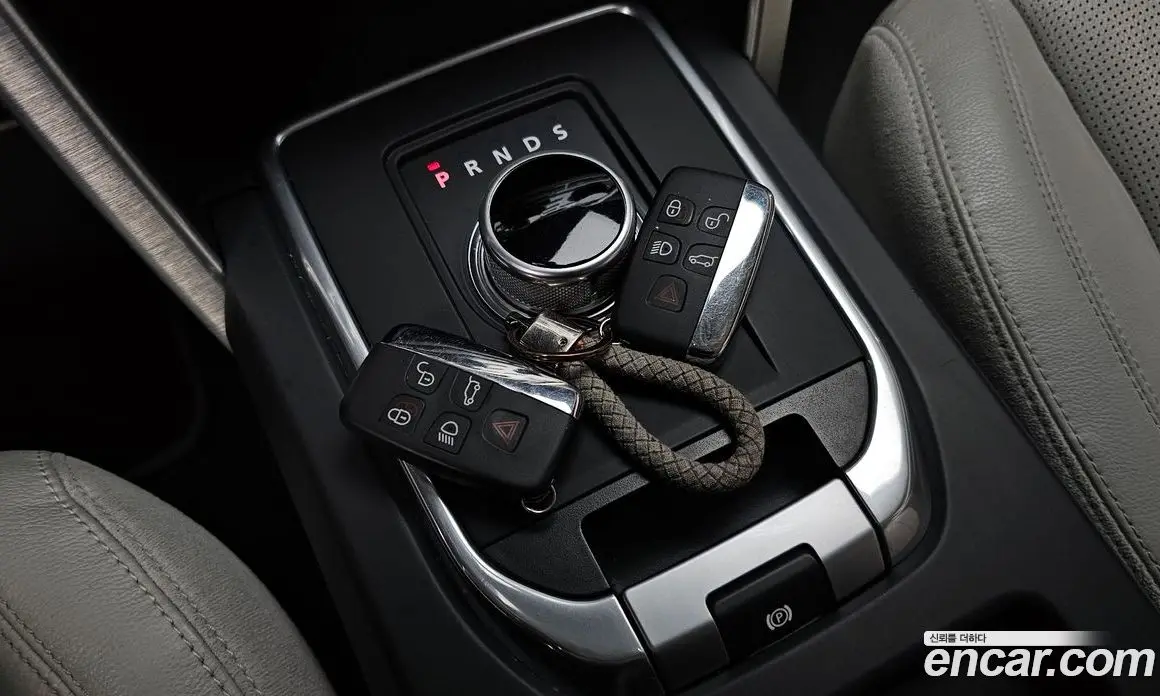 Land Rover Discovery Sport 2016 2.0 автомат (гидро), фото 11 Land Rover Discovery Sport 2016 2.0 автомат (гидро), фото 11