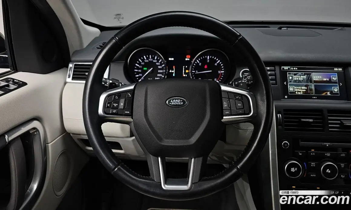 Land Rover Discovery Sport 2016 2.0 автомат (гидро), фото 18 Land Rover Discovery Sport 2016 2.0 автомат (гидро), фото 18