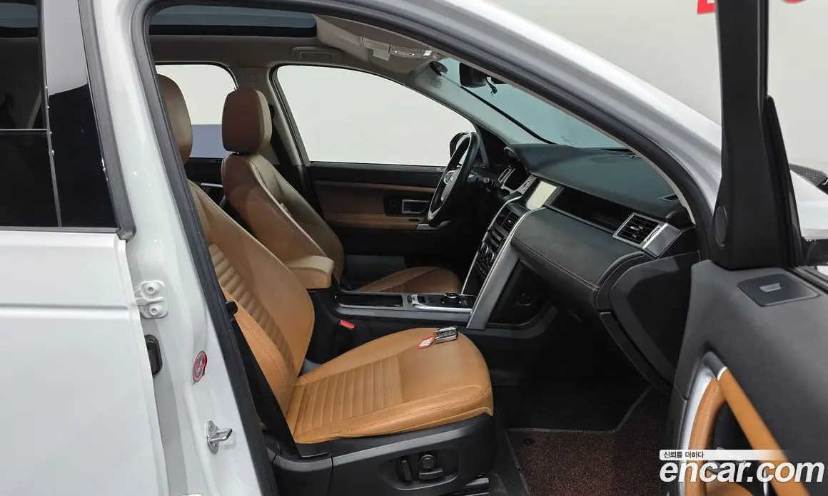 Land Rover Discovery Sport 2018 2.0 автомат (гидро), фото 13 Land Rover Discovery Sport 2018 2.0 автомат (гидро), фото 13