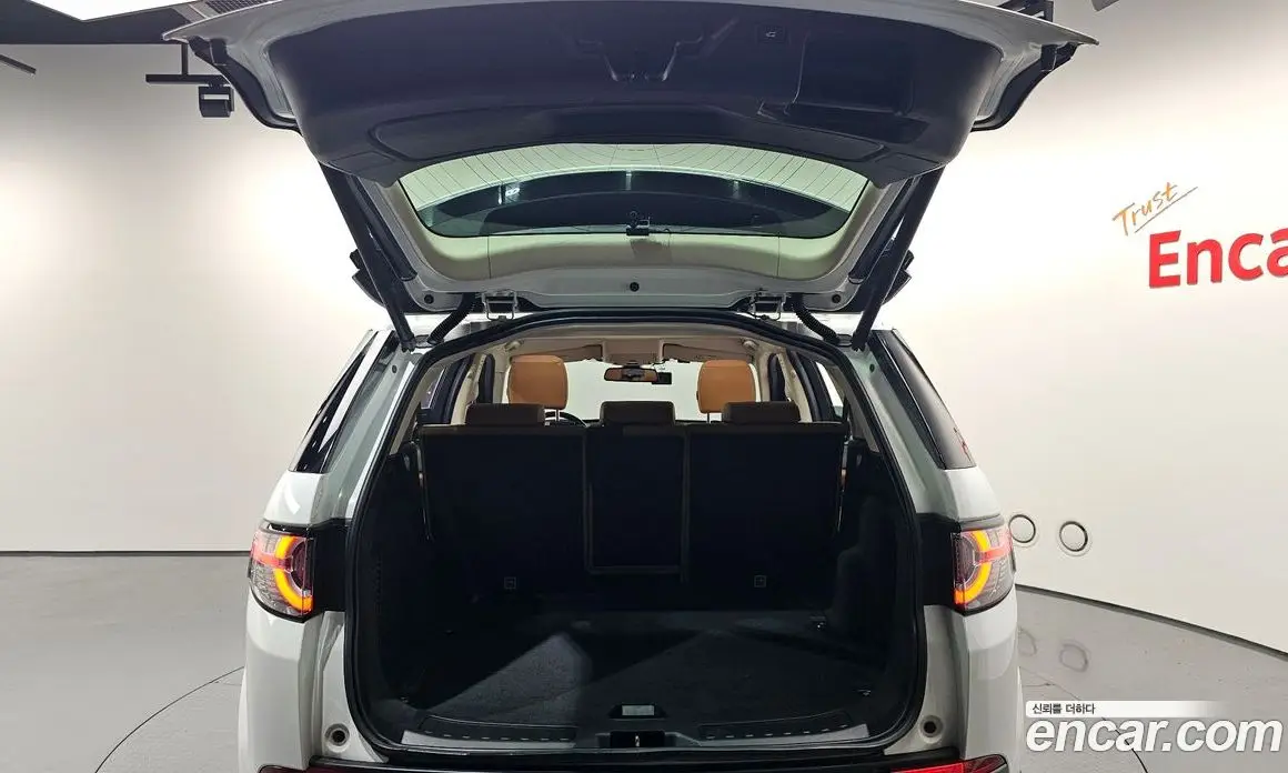 Land Rover Discovery Sport 2019 2.0 автомат (гидро), фото 23 Land Rover Discovery Sport 2019 2.0 автомат (гидро), фото 23