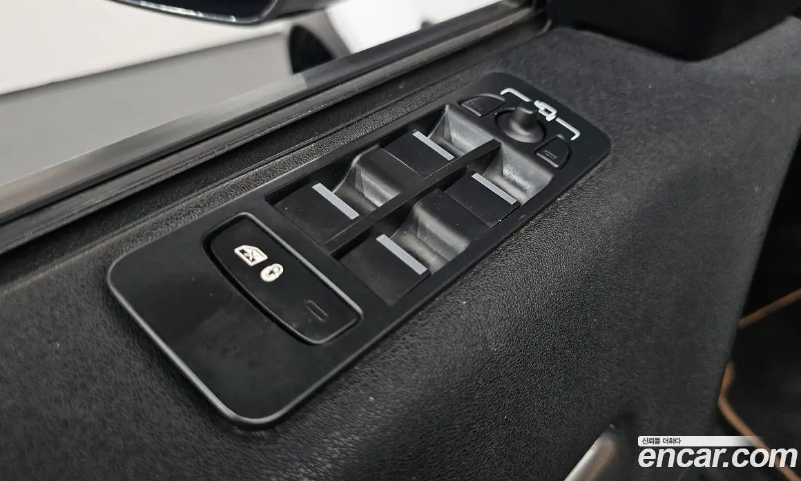 Land Rover Discovery Sport 2019 2.0 автомат (гидро), фото 29 Land Rover Discovery Sport 2019 2.0 автомат (гидро), фото 29
