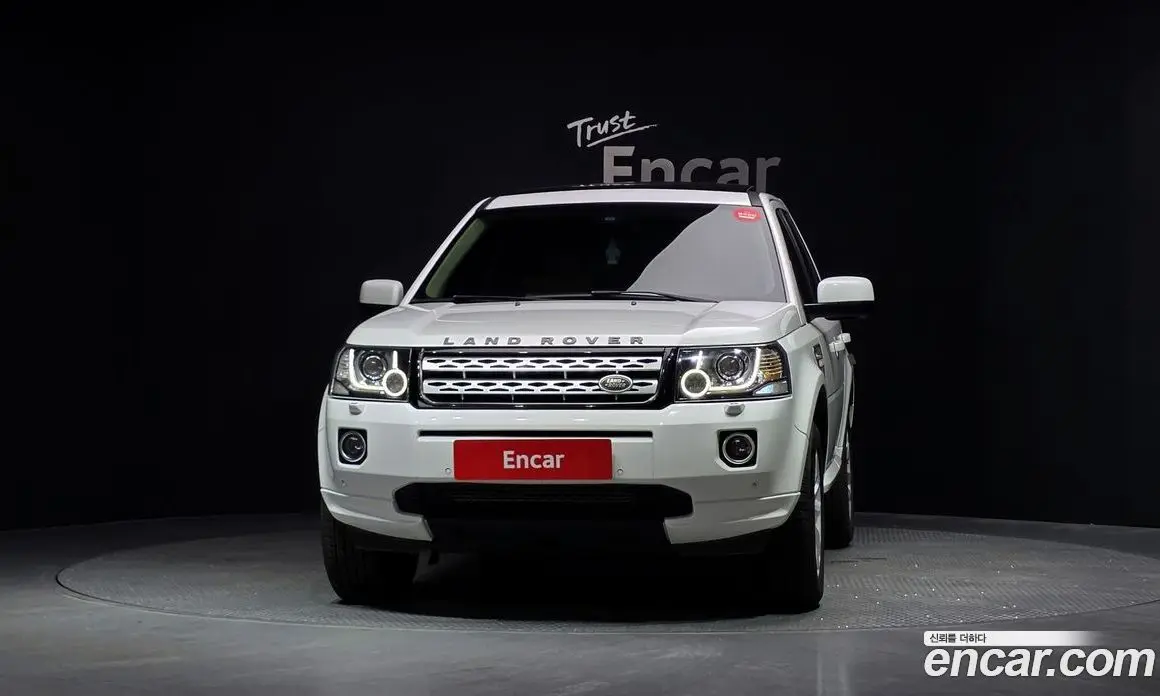 Land Rover Freelander 2013 2.2 автомат (гидро), фото 3 Land Rover Freelander 2013 2.2 автомат (гидро), фото 3