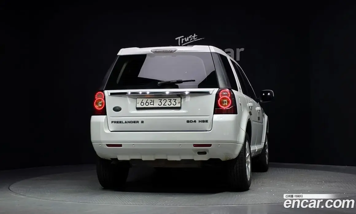Land Rover Freelander 2013 2.2 автомат (гидро), фото 4 Land Rover Freelander 2013 2.2 автомат (гидро), фото 4