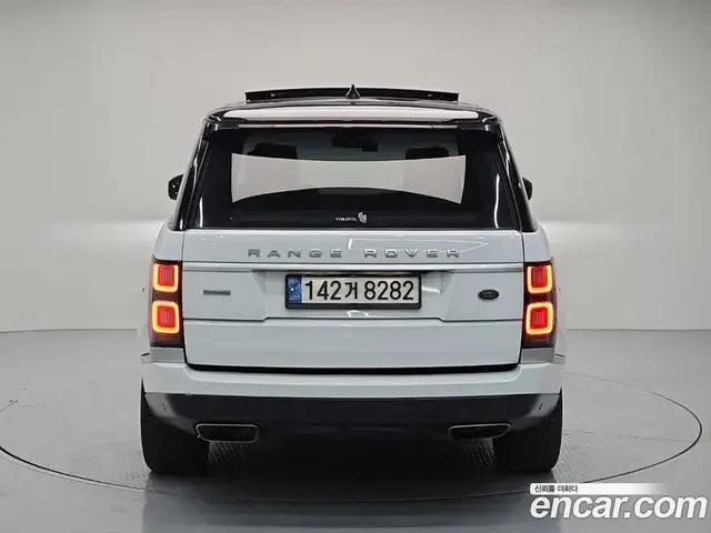 Land Rover Range Rover 2018 4.4 автомат (гидро), миниатюра 3 Land Rover Range Rover 2018 4.4 автомат (гидро), миниатюра 3