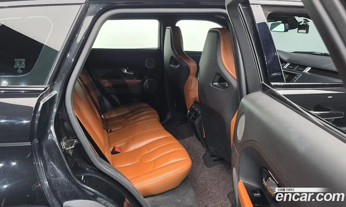 Land Rover Range Rover Evoque 2014 2.2 автомат (гидро), фото 12 Land Rover Range Rover Evoque 2014 2.2 автомат (гидро), фото 12
