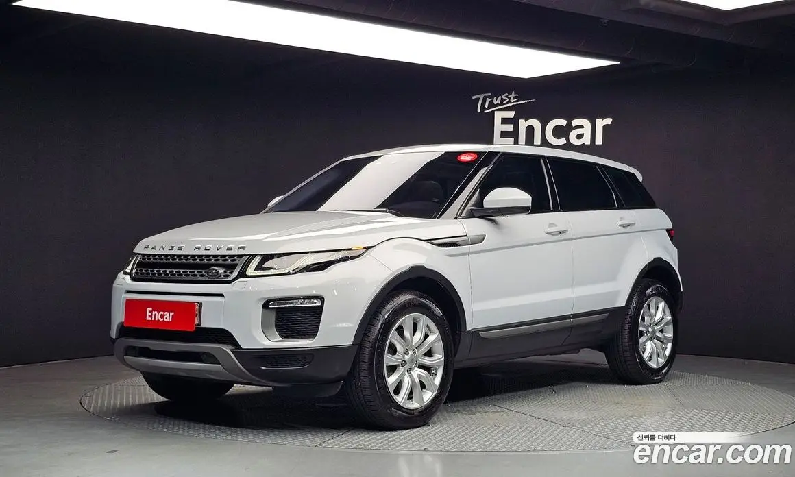 Land Rover Range Rover Evoque 2016 2.0 автомат (гидро), фото 1 Land Rover Range Rover Evoque 2016 2.0 автомат (гидро), фото 1