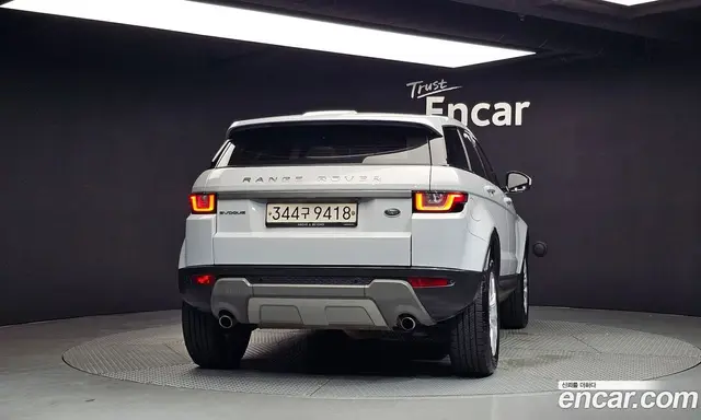 Land Rover Range Rover Evoque 2016 2.0 автомат (гидро), миниатюра 4 Land Rover Range Rover Evoque 2016 2.0 автомат (гидро), миниатюра 4