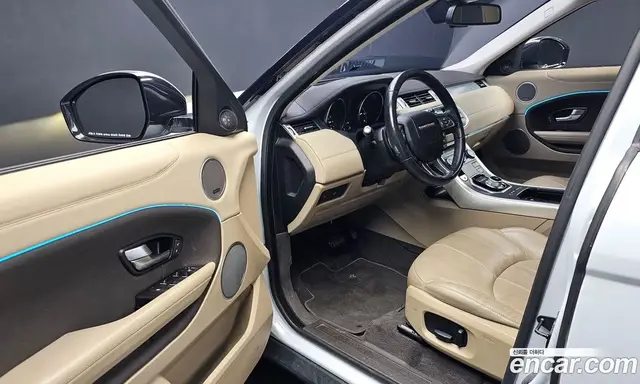 Land Rover Range Rover Evoque 2016 2.0 автомат (гидро), миниатюра 10 Land Rover Range Rover Evoque 2016 2.0 автомат (гидро), миниатюра 10