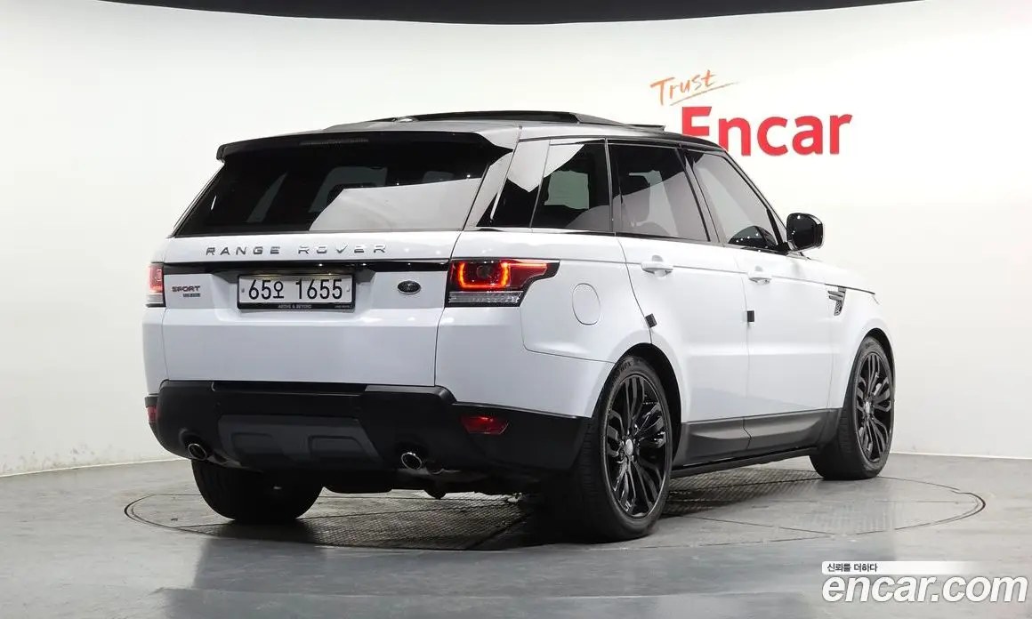 Land Rover Range Rover Sport 2016 4.4 автомат (гидро), фото 2 Land Rover Range Rover Sport 2016 4.4 автомат (гидро), фото 2