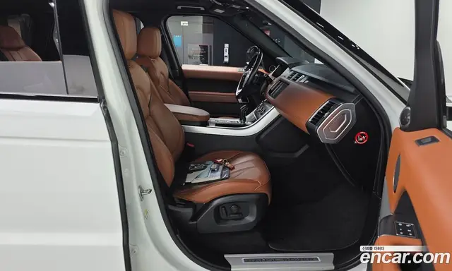 Land Rover Range Rover Sport 2016 4.4 автомат (гидро), миниатюра 11 Land Rover Range Rover Sport 2016 4.4 автомат (гидро), миниатюра 11